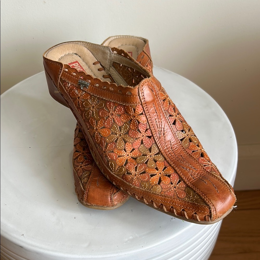 Pikolinos Brown Leather Floral Slip-Ons